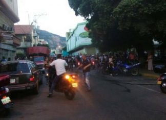 12 heridos en San Cristóbal durante protesta y cinco en San Antonio por explosión de granada