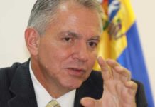 Justicia española cita a declarar a exviceministro venezolano por sobornos