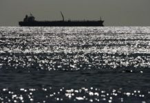 Pdvsa desvía tanquero de crudo en Curazao ante posible confiscación