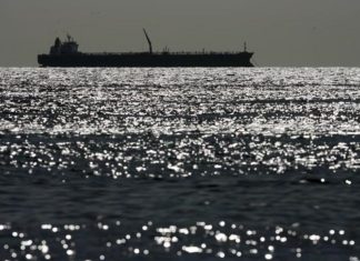 Pdvsa desvía tanquero de crudo en Curazao ante posible confiscación