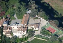 El Mundo | La Unidad de Delincuencia Económica y Fiscal de España investiga a Derwick por lavado de dinero en la compra del castillo El Alamín (Toledo) por 22,8 millones de euros