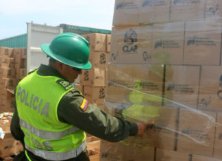 Así opera la megarred que vende comida descompuesta a Venezuela