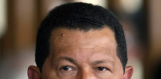 Conexión suiza | Ex Viceministro de Energía: Todo los contratos eran aprobados por Hugo Chávez. Él lo decidía todo