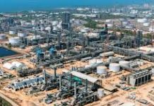 Contraloría colombiana imputa cargos a 20 personas por corrupción en Refinería de Cartagena