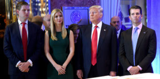 Fiscalía de Nueva York acusa a Trump de financiar la campaña con su fundación