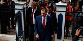 Contralor de Panamá denuncia a diputados por manejo irregular de fondos