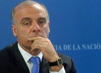 Argentina | Alto ex funcionario vinculó a Néstor y Cristina Kirchner con el cobro de sobornos a empresa nacionalizada por Chávez