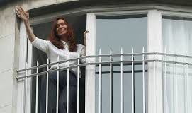 Ocho cuadernos manuscritos por un chófer destapan una presunta red kirchnerista de sobornos