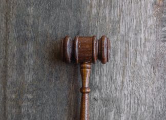 España revoca entrega temporal a EEUU de exviceministro de Chávez