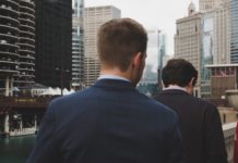 Best seller relata cómo Goldman Sachs ayudó a robar $5 mil millones de Malasia