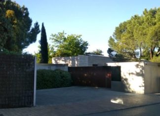 Testaferro de Diosdado Cabello compra mansión en España