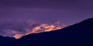 Otro banco suizo en la mira por fondos de Maduro