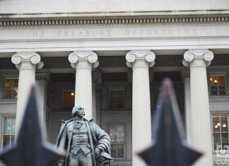 El Tesoro de EE. UU. restringe operaciones de tres instituciones financieras mexicanas por vínculos con el tráfico de fentanilo Saab-y-Pulido