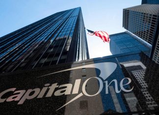Arrestan a hacker en EEUU por robo masivo de datos al banco Capital One