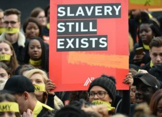 400 polacos víctimas del tráfico de personas en Inglaterra