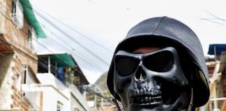 Represión importada: Cómo Cuba enseñó a Venezuela a sofocar la disidencia militar