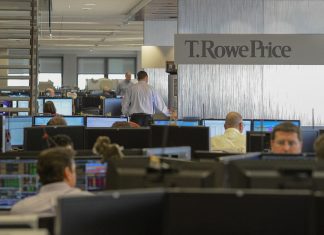 Equipo de Guaidó conversó con T. Rowe Price sobre el pago del bono PDVSA 2020