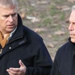 Palacio Buckingham niega vinculación del príncipe Andrés con Epstein El principe Andrés y Jeffrey Epstein