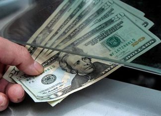 El alza del dólar en Venezuela hace que se disparen los precios