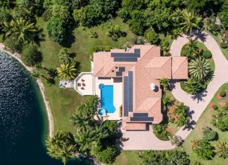 La subasta de la mansión de Alejandro Andrade en Florida