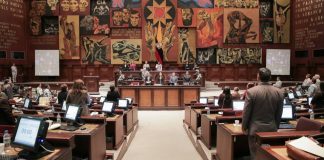 Asamblea Nacional de Ecuador plantea proyecto de Ley de Recuperación de Capitales