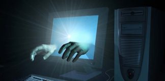 Ministro de España denunció la suplantación de su identidad en LinkedIn