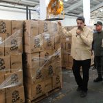 Encuesta | 71% de los venezolanos opinan que cajas CLAP y bonos son estrategias de control social