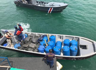 Guardacostas estadounidenses capturaron a siete venezolanos con 4.200 kilos de cocaína