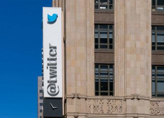 EEUU acusó a dos exempleados de Twitter de espiar para Arabia Saudita