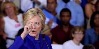 Hillary Clinton critica el retraso del informe sobre la presunta interferencia rusa