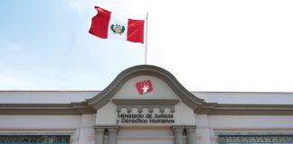 Justicia peruana ordenó prisión a 14 abogados por caso Odebrecht