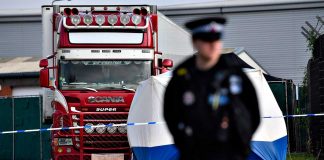 Acusan a norirlandés de tráfico de personas por los 39 vietnamitas muertos