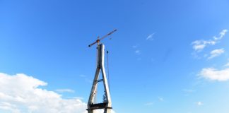 Desmantelan instalaciones y oficinas en obra inconclusa de Haiman El Troudi