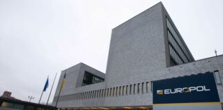 Más de 200 detenciones en macro operación mundial contra el lavado de dinero