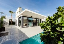 Propiedades vinculadas a redes de lavado de dinero permanecen en manos de los acusados