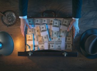 El papel de las oficinas familiares como facilitadoras del dinero sucio