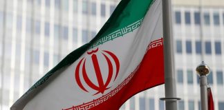 Irán dice que seguir en lista negra del GAFI no afectará su comercio exterior