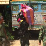 Grupos armados dejan sin casas a campesinos colombianos