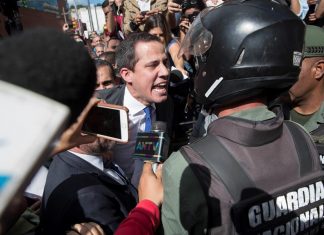 Claves | Agresiones de grupos violentos en concentraciones de Juan Guaidó