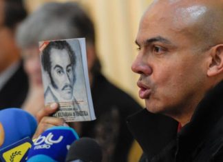 Clíver Alcalá afirma que no puede pagar un abogado en EEUU