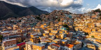 Por ausencia del Estado «El Wilexis» instaló en Petare un gobierno paralelo