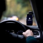 Uber anuncia despido masivo de empleados y cierre de 45 oficinas por crisis del Covid-19