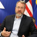 Trump designa a un embajador en Venezuela