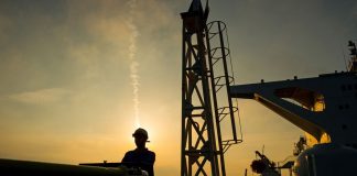 EE.UU. permitirá reventa de petróleo venezolano al sector privado de Cuba bajo sistema de licencias