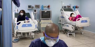 Al menos 33 médicos han muerto por Covid-19 entre junio y agosto en Venezuela