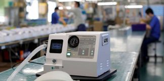 Detienen al cónsul de Bolivia en Barcelona por escándalo de compra de respiradores con sobreprecio