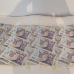 Capturan al presunto mayor falsificador de billetes de plástico del mundo en Rumanía