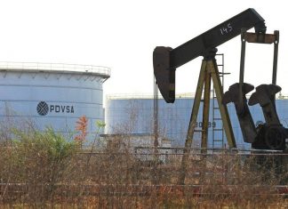 Cinco buques de Irán, tres centros de refinación en Venezuela, un sistema colapsado