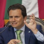 Fiscalía acusa formalmente a Emilio Lozoya y le colocan un localizador para evitar que escape