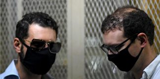 Hijos del expresidente Martinelli llegan a Panamá tras ser deportados de EEUU